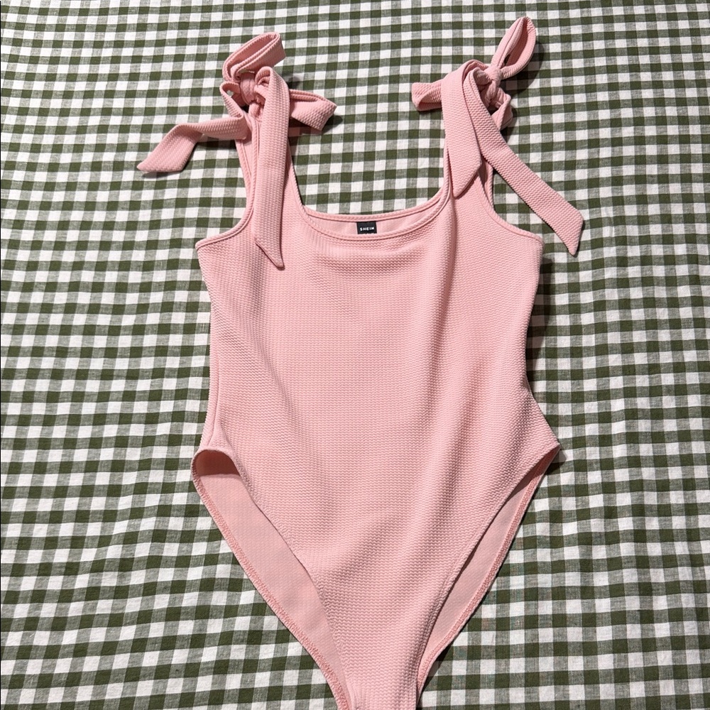SHEIN Blush Tie-Strap Bodysuit